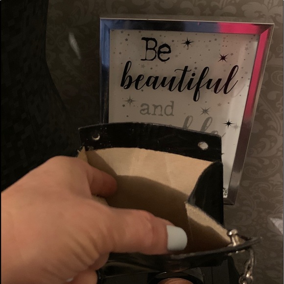 NEW-Silver chain  belt with leather pouch - Picture 2 of 9